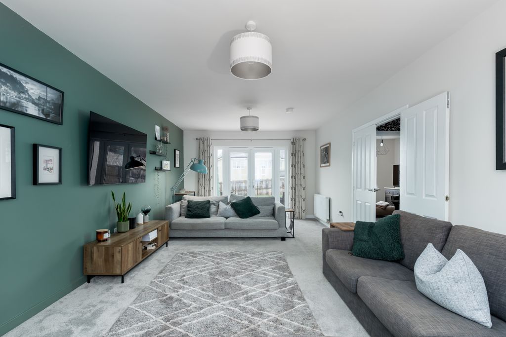 Property photo 3 of 30 Property Image 3