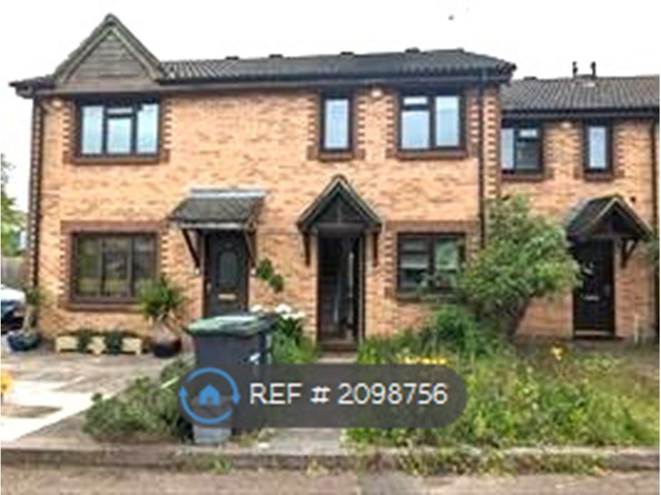 Property photo 1 of 11 House Front