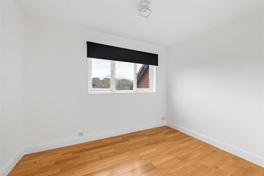 Property photo 3 of 9 16_77638.Jpg