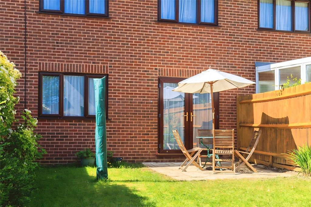Property photo 2 of 12 Picture No. 13