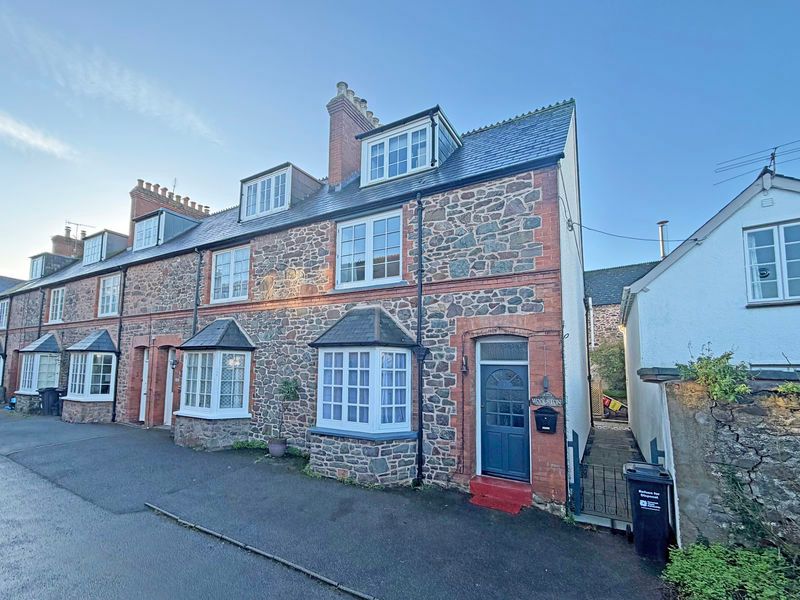 Property photo 1 of 18 Front