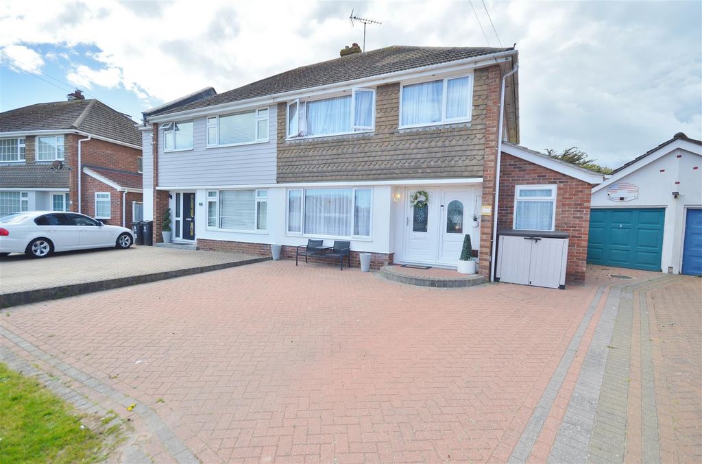 Property photo 1 of 21 Outside Front