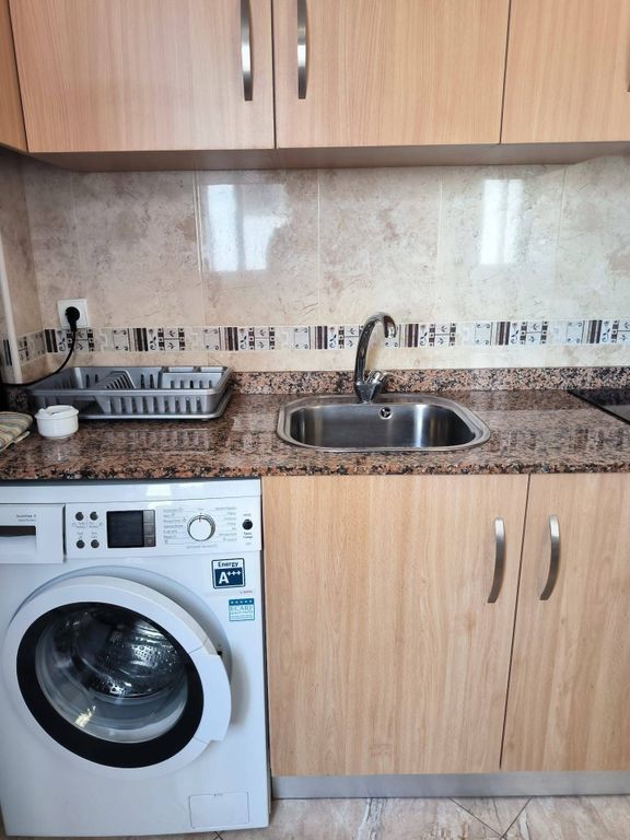 Property photo 3 of 33