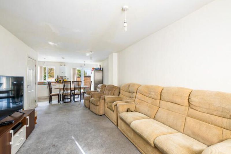 Property photo 3 of 12 Photo 3