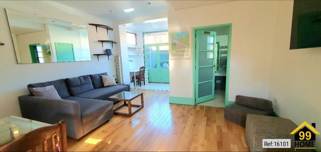 Property photo 1 of 13 Photo 0