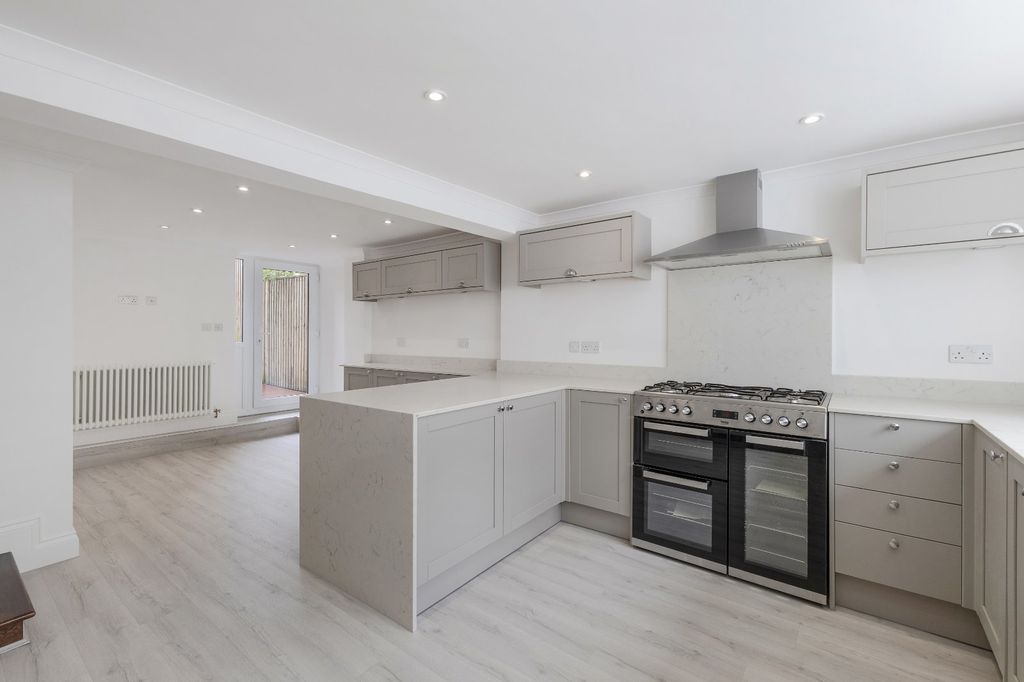 Property photo 2 of 13 Kitchen