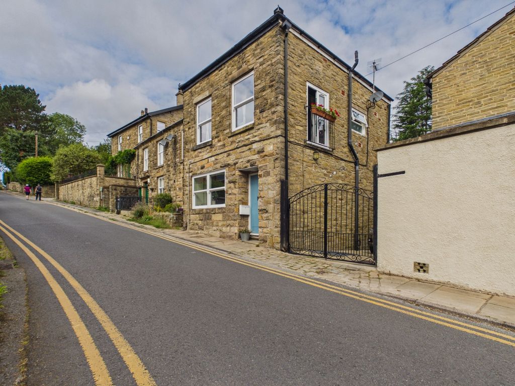 Property photo 1 of 16 Cam02082G0-Pr0495-Still001