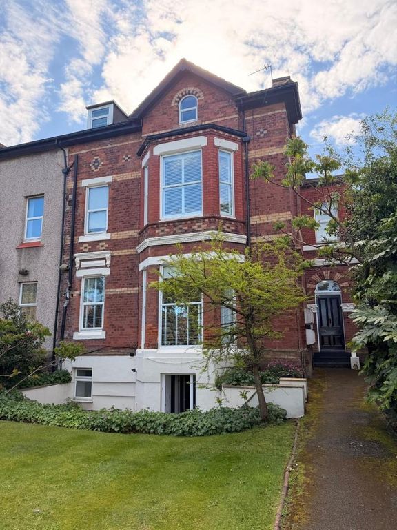 Property photo 1 of 8