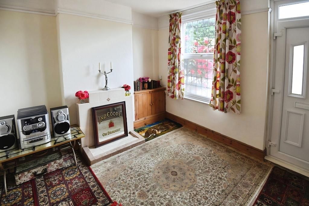 Property photo 2 of 12 Photo 2