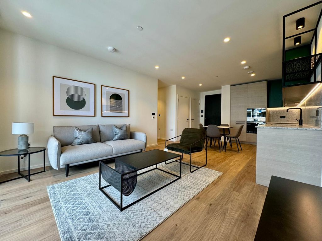 Property photo 2 of 13 Gallery