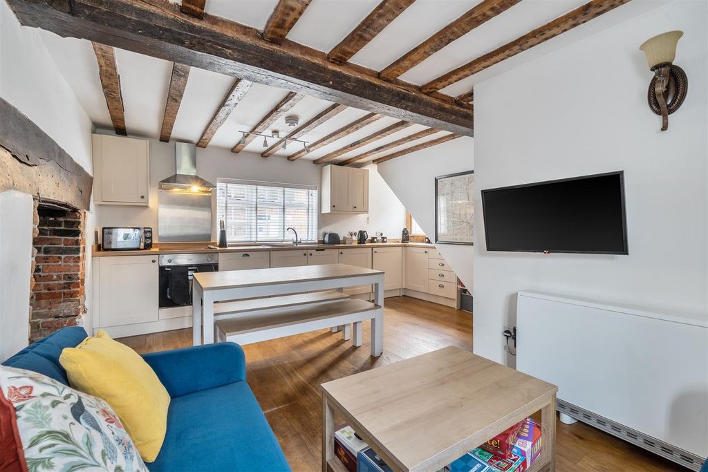 Property photo 3 of 22 1401708-12-69722733Ddd51.Jpg