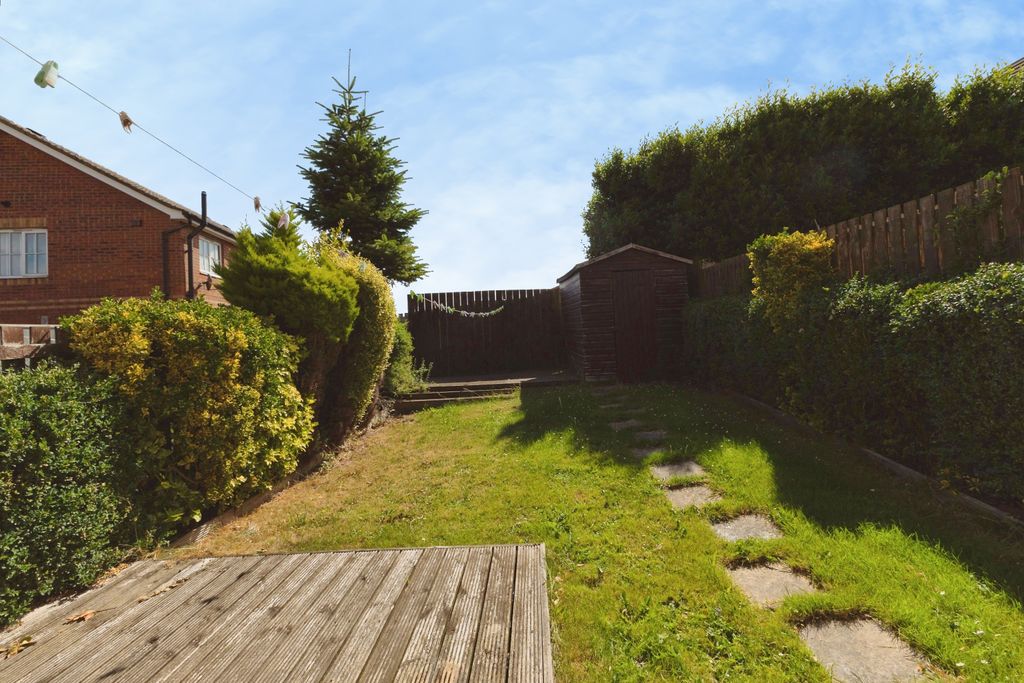 Property photo 2 of 16