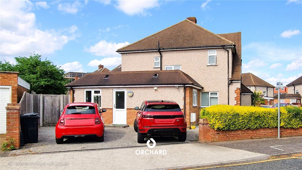 Property photo 2 of 19 Picture No. 03