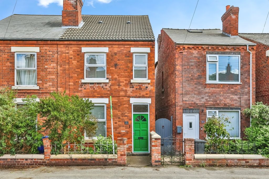 Property photo 1 of 16