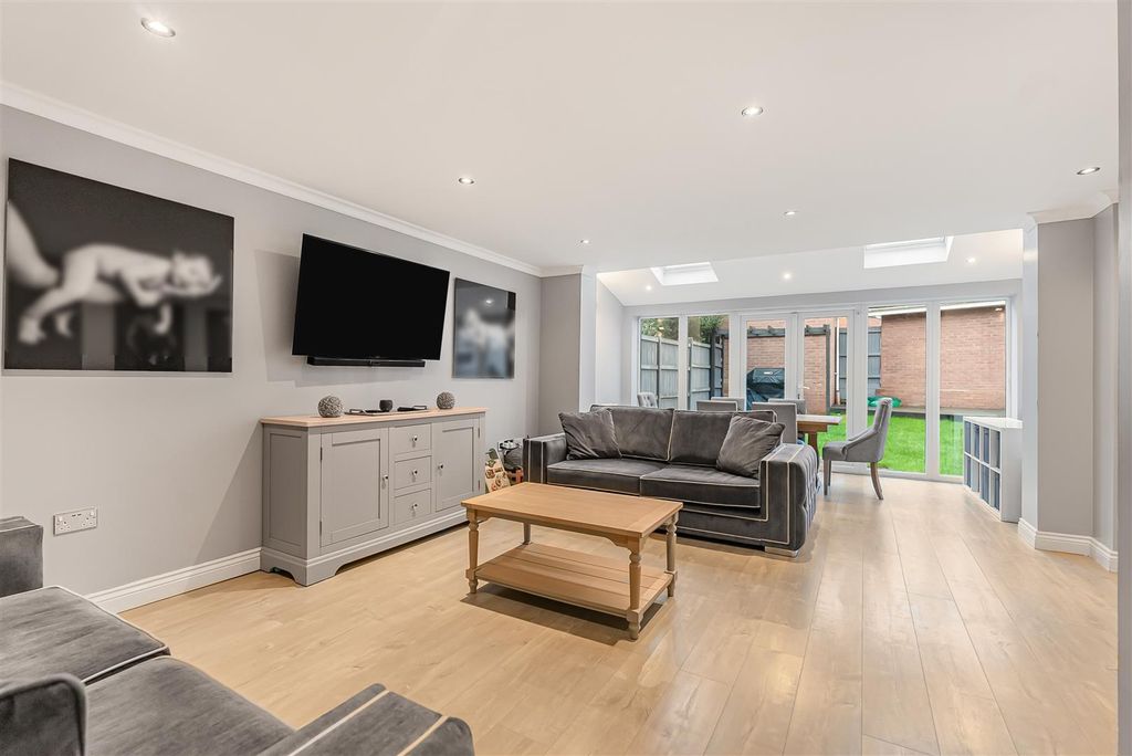 Property photo 2 of 26 4_71388.Jpg