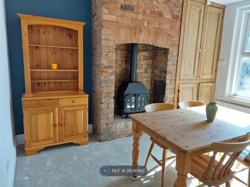 Property photo 3 of 16 Dining Room