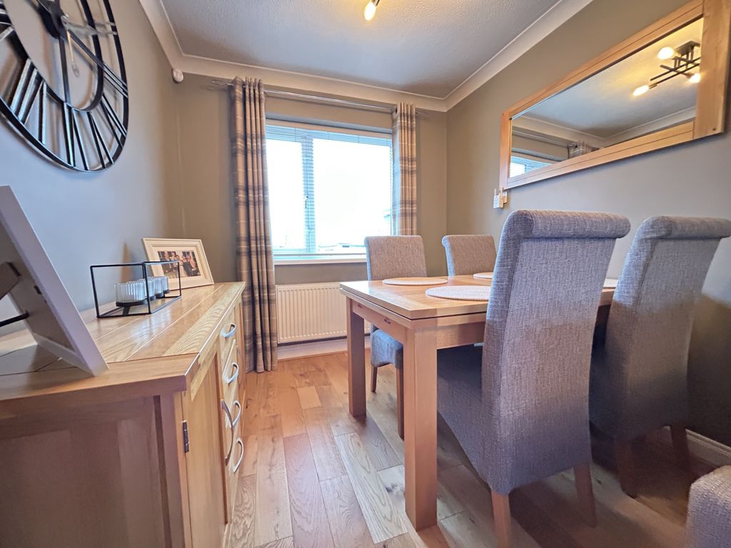 Property photo 3 of 16 Img_4735