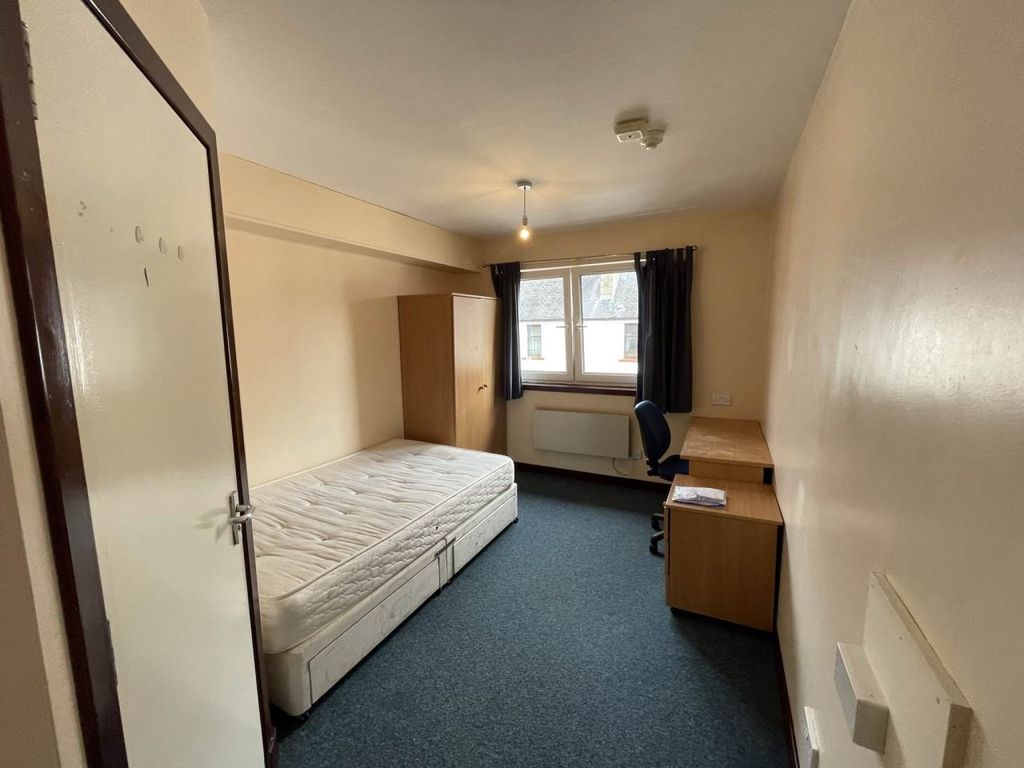 Property photo 3 of 5 Img_9778