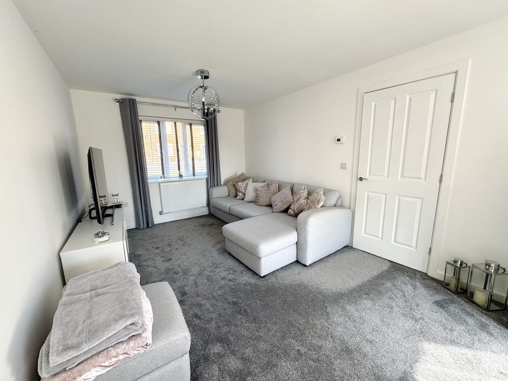 Additional image 14 of 4 bed detached house for saleOakfield Gardens, Peterlee, Durham SR8