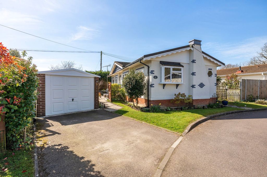 Property photo 1 of 20