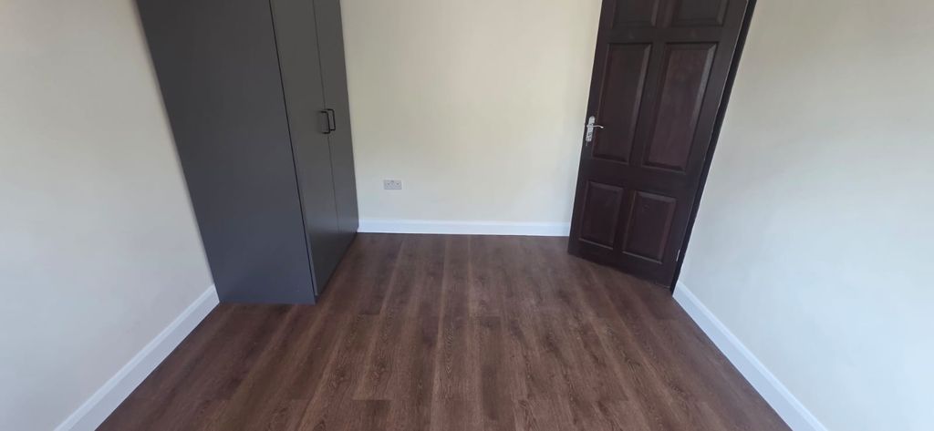 Property photo 2 of 9 Whatsapp Image 2026-09-25 At 12.55.15 (8)