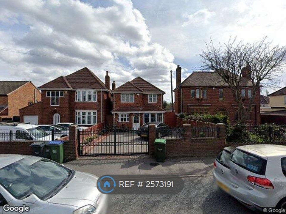 Property photo 1 of 35