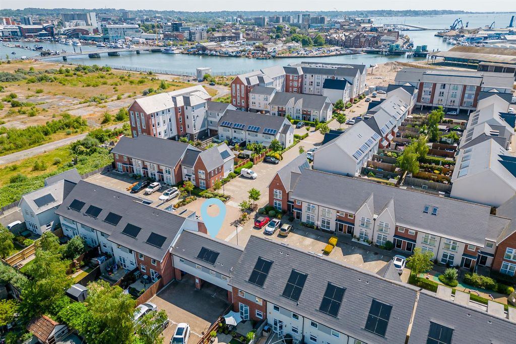 Property photo 2 of 21 Seas The Day Drone Shot 1 .Jpg