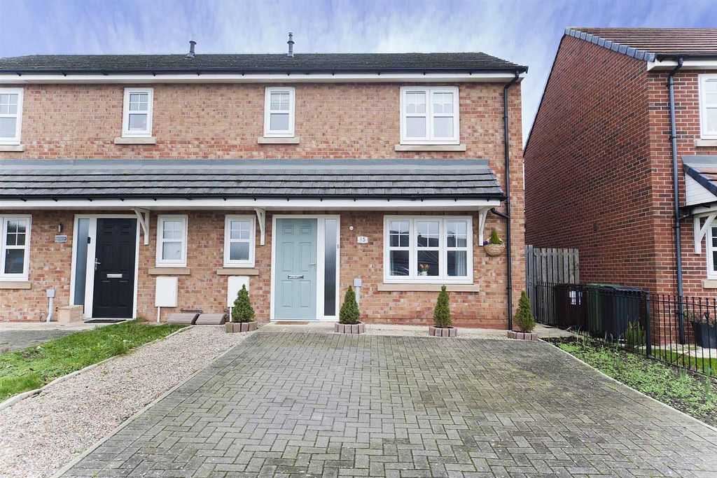 Property photo 1 of 26