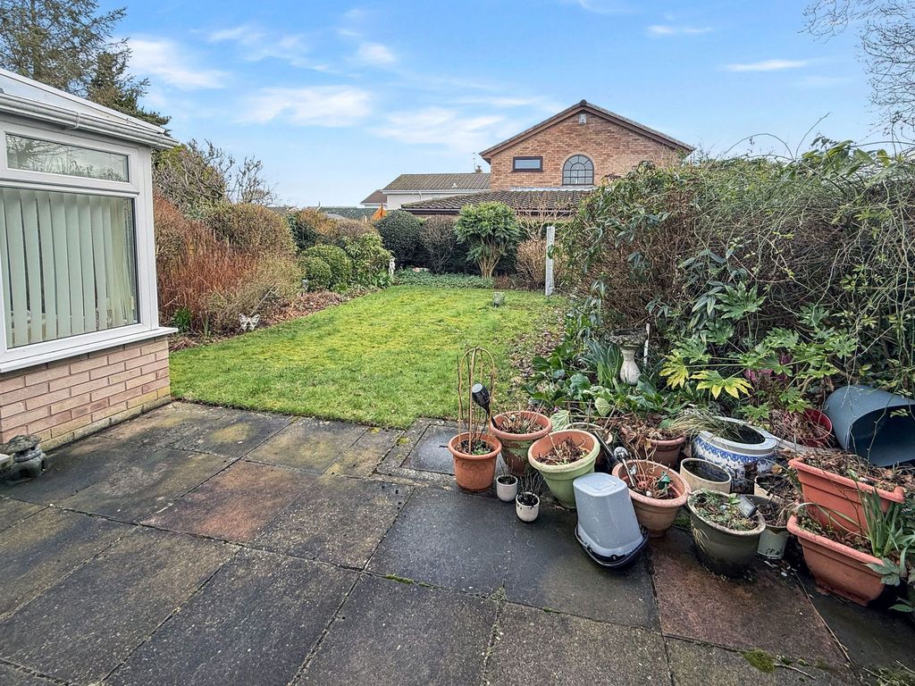 Property photo 2 of 14