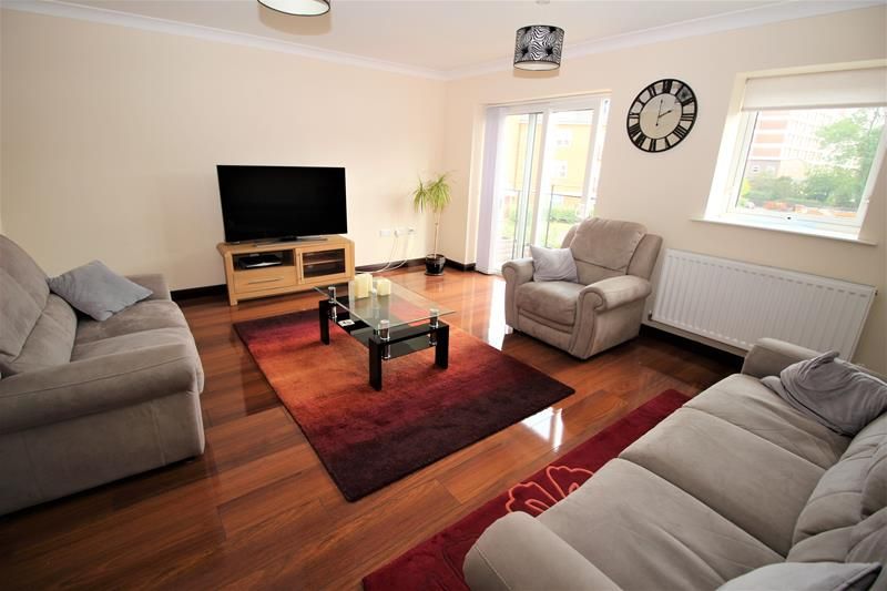 Property photo 2 of 15 Lounge1