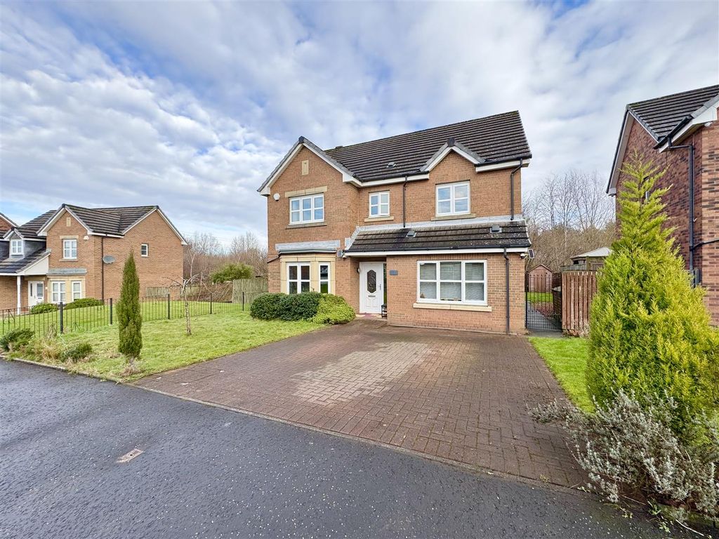 Property photo 1 of 22 External