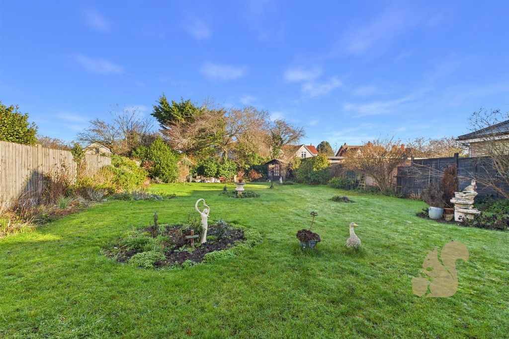 Property photo 3 of 24 Cam03877G0-Pr0290-Still025.Jpg