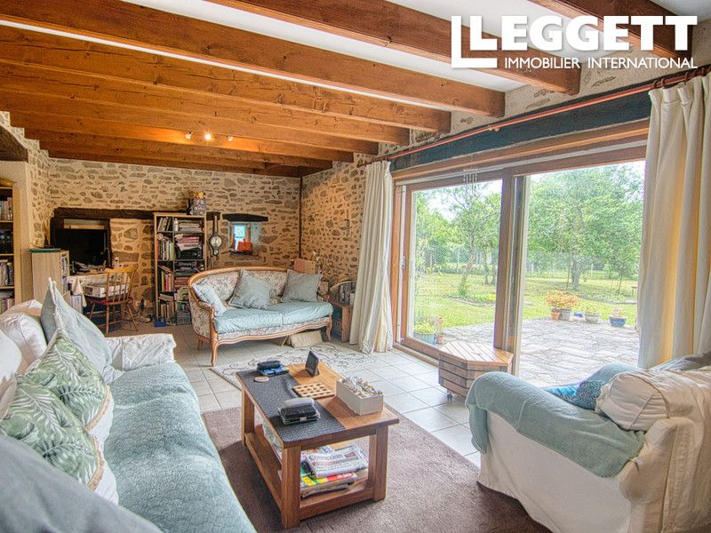 Property photo 3 of 10