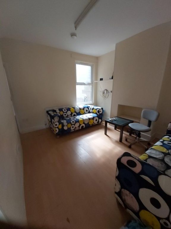 Property photo 2 of 19 Grounffloor-Lounge-2.Jpg