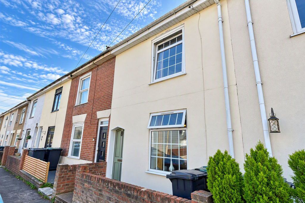 Property photo 1 of 14 Front