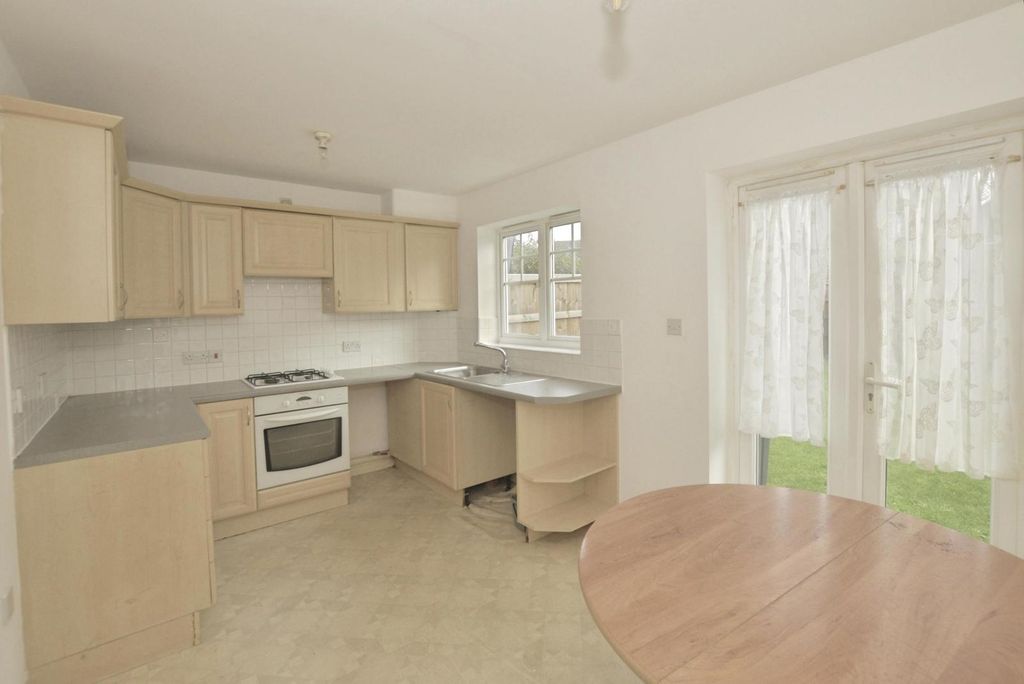 Property photo 3 of 12 Pbox-Img.Jpg