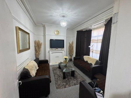 Property photo 3 of 12 Picture No. 08