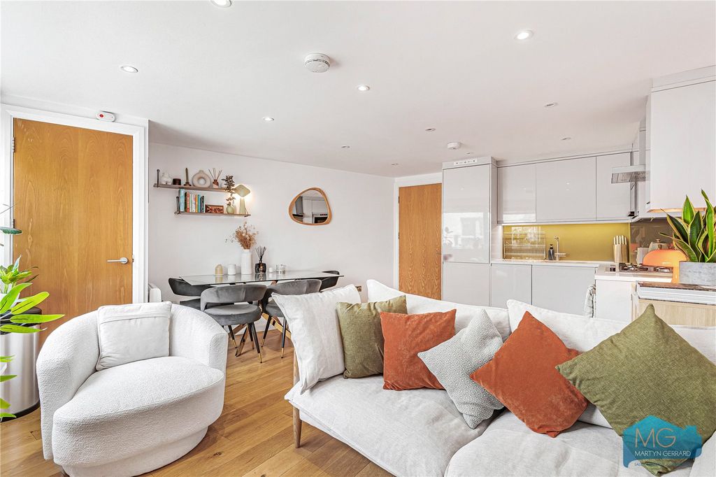 Property photo 1 of 15 Picture No. 06