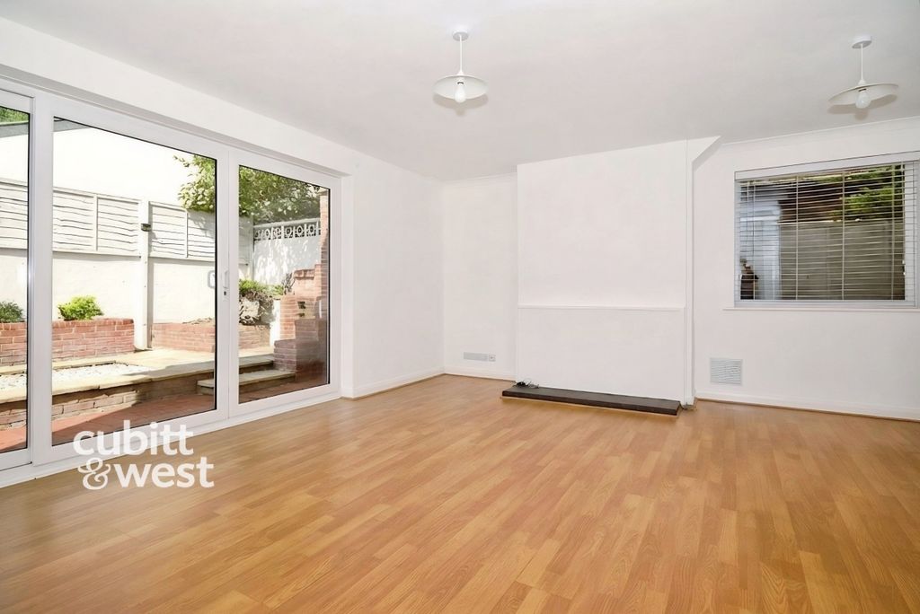Property photo 3 of 20 c5626644-Gemini_G...