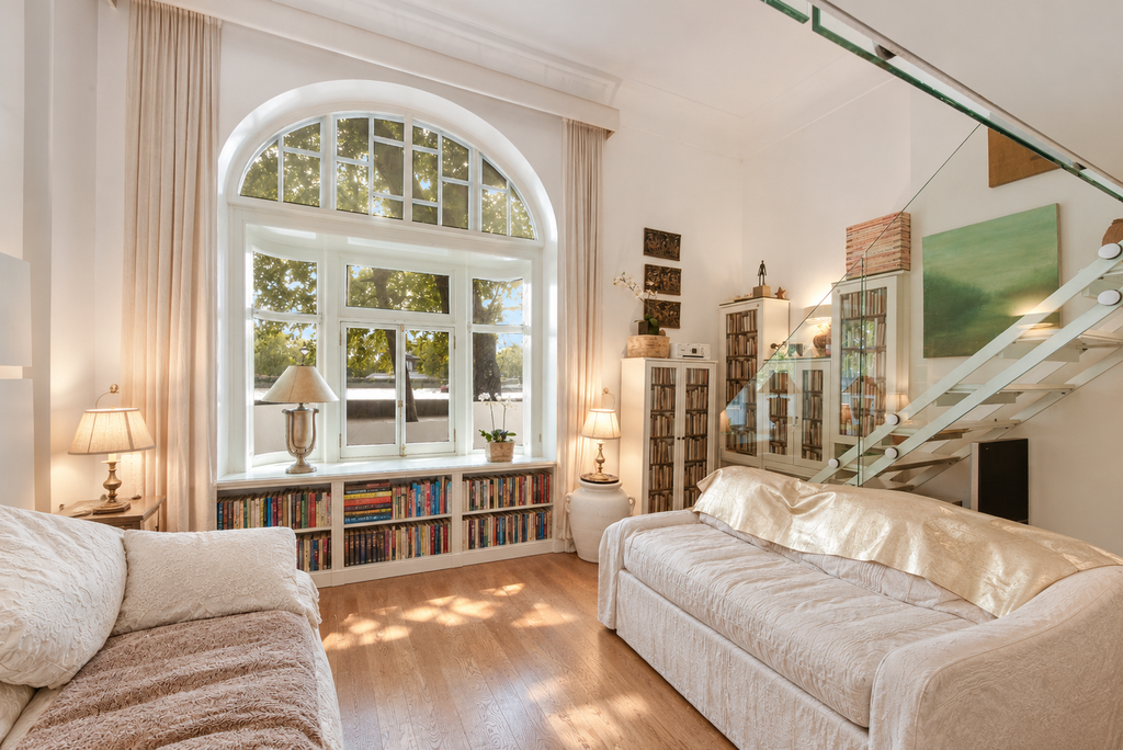 Property photo 1 of 10 Hgfdeghjlofdgthy.Png