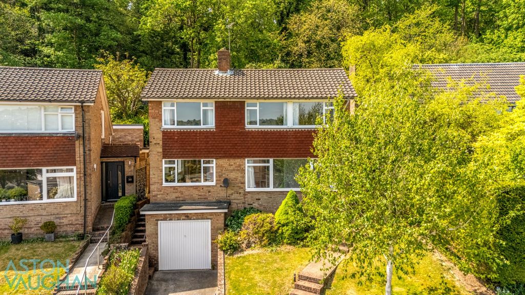 Property photo 2 of 40 5131072