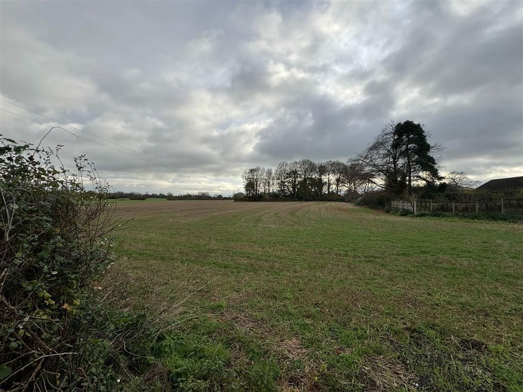 Property photo 3 of 7