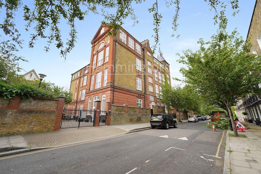 Property photo 1 of 13 16-948Bjus05715 (1)-Medium.Jpg
