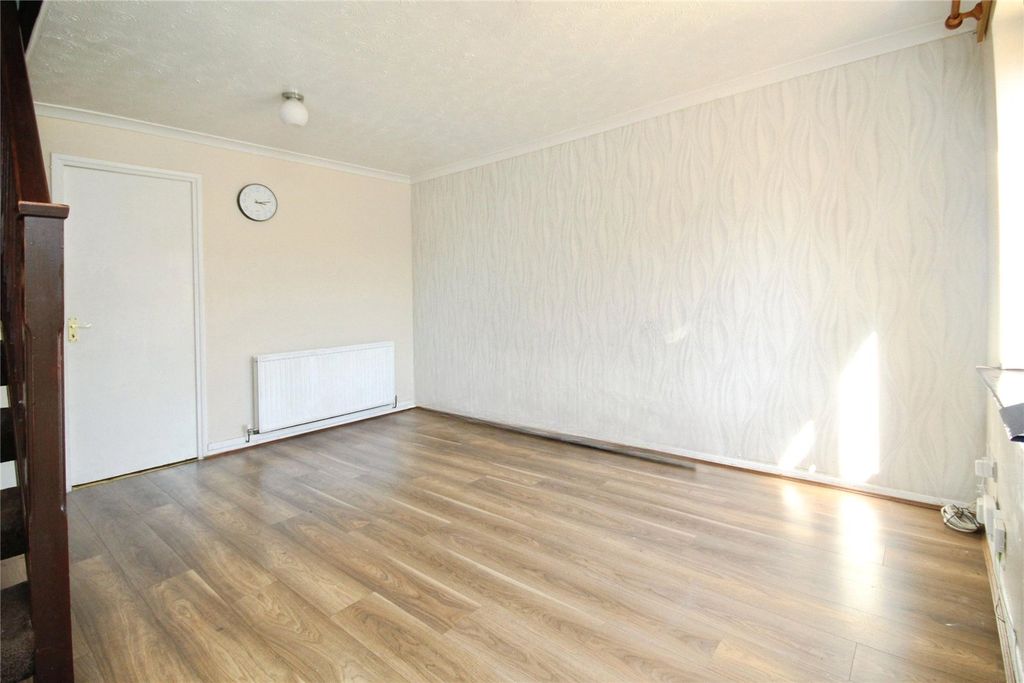Property photo 2 of 8 Picture No. 04