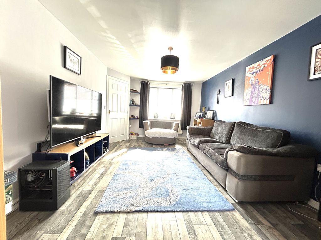 Property photo 2 of 16 Img_6845