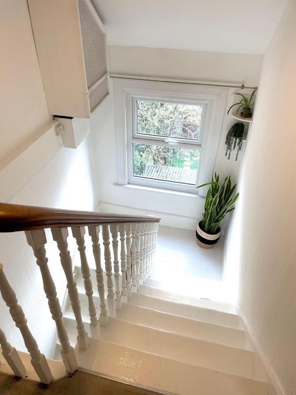 Property photo 3 of 11 Stairs.Jpg