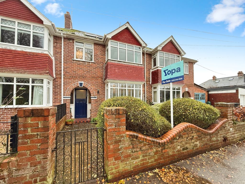 Property photo 1 of 15 Front