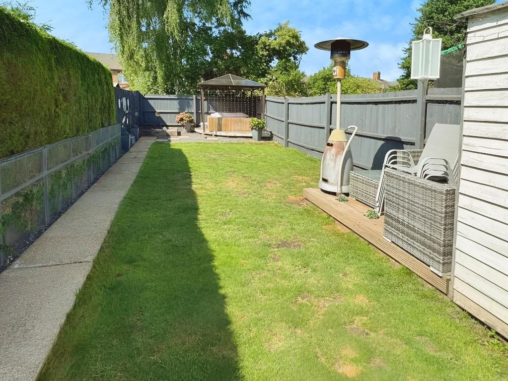 Property photo 2 of 17 Photo 2