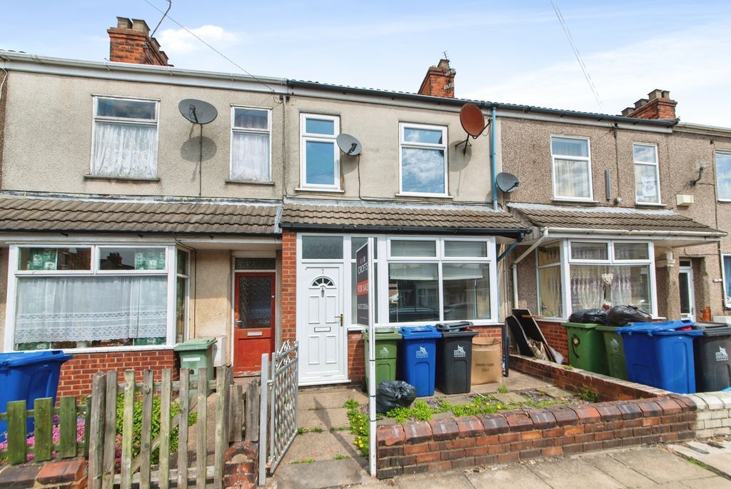 Property photo 1 of 10 Front