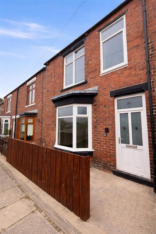 Property photo 1 of 31 4Ef9091A-E3Dd-4Bb2-95Ec-DC5Bd6Dec1Bb.Png